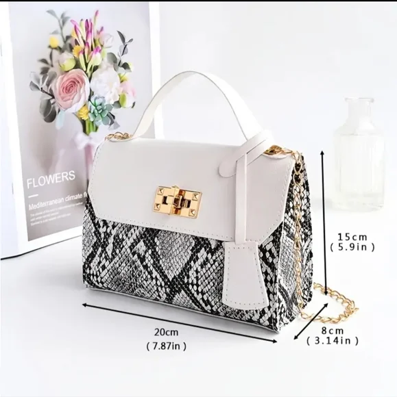 Snakeskin Print Hand Bag - Picture 2 of 4